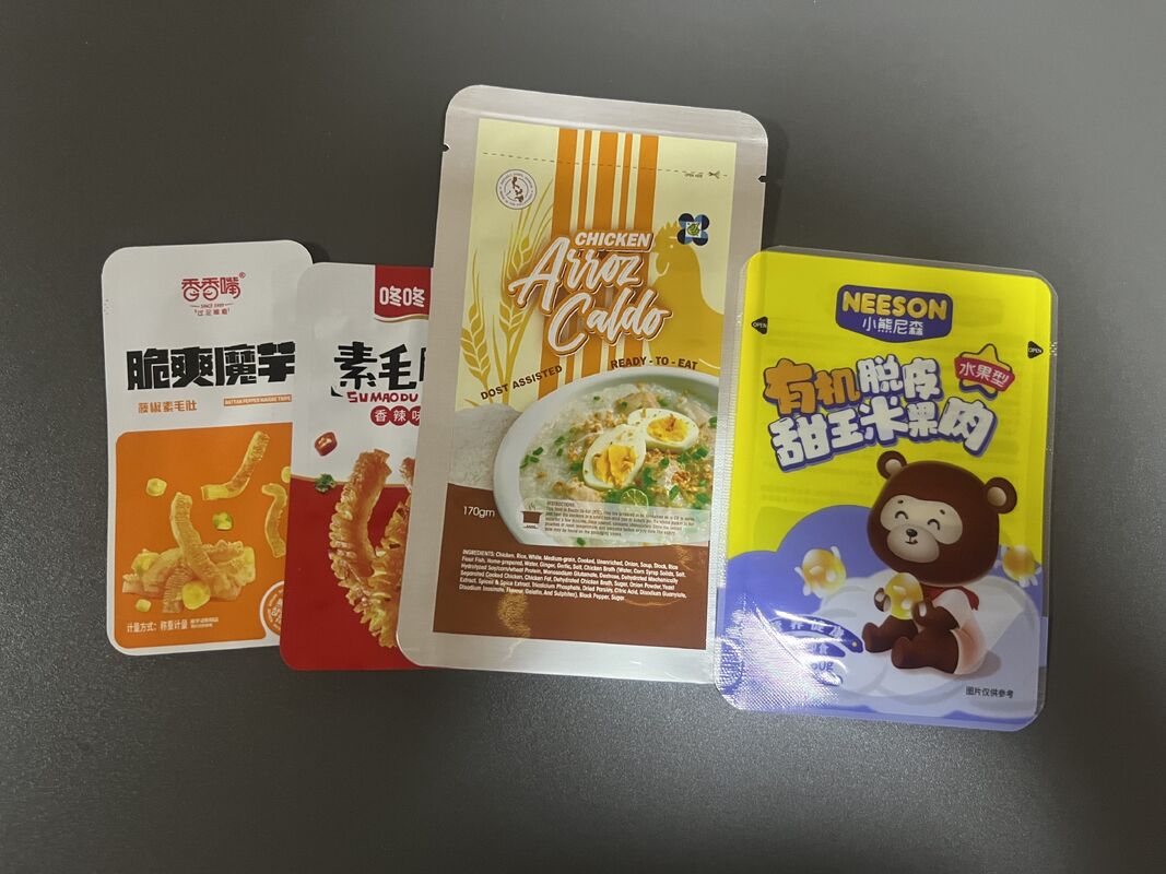 Custom Design Three Side Sealed Pouch , 3 Sided Seal Pouches With Zipper